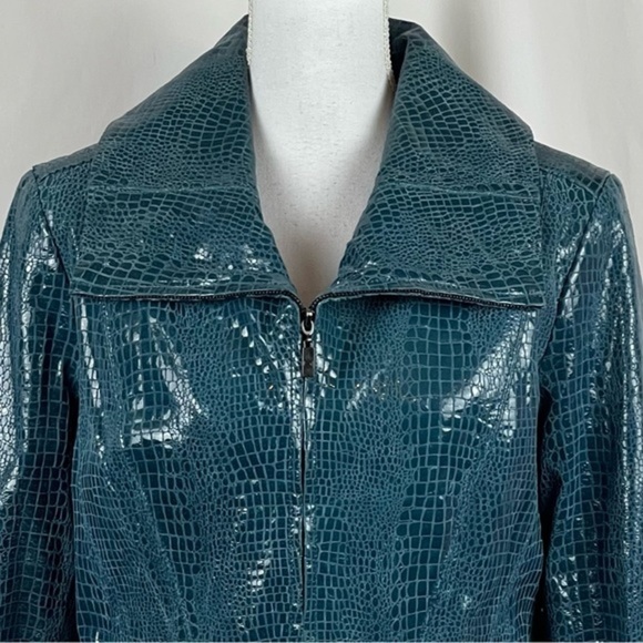 Pamela McCoy Turquoise Snakeskin Embossed Pure Leather Jacket NWOT - Picture 2 of 12